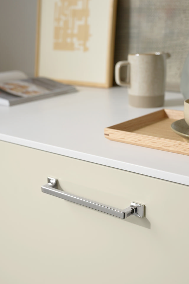 Heritage Handle