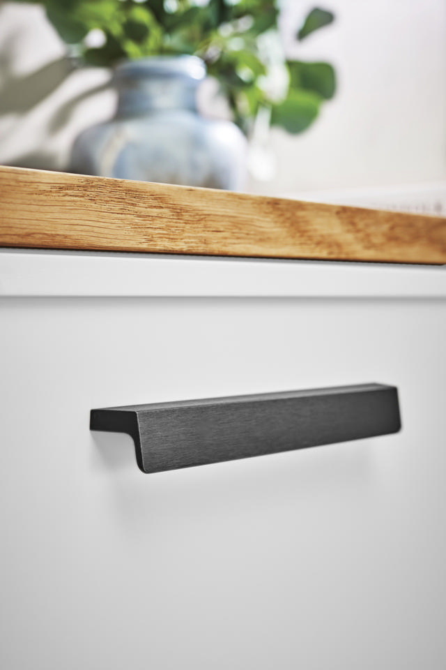 Envelope Handle